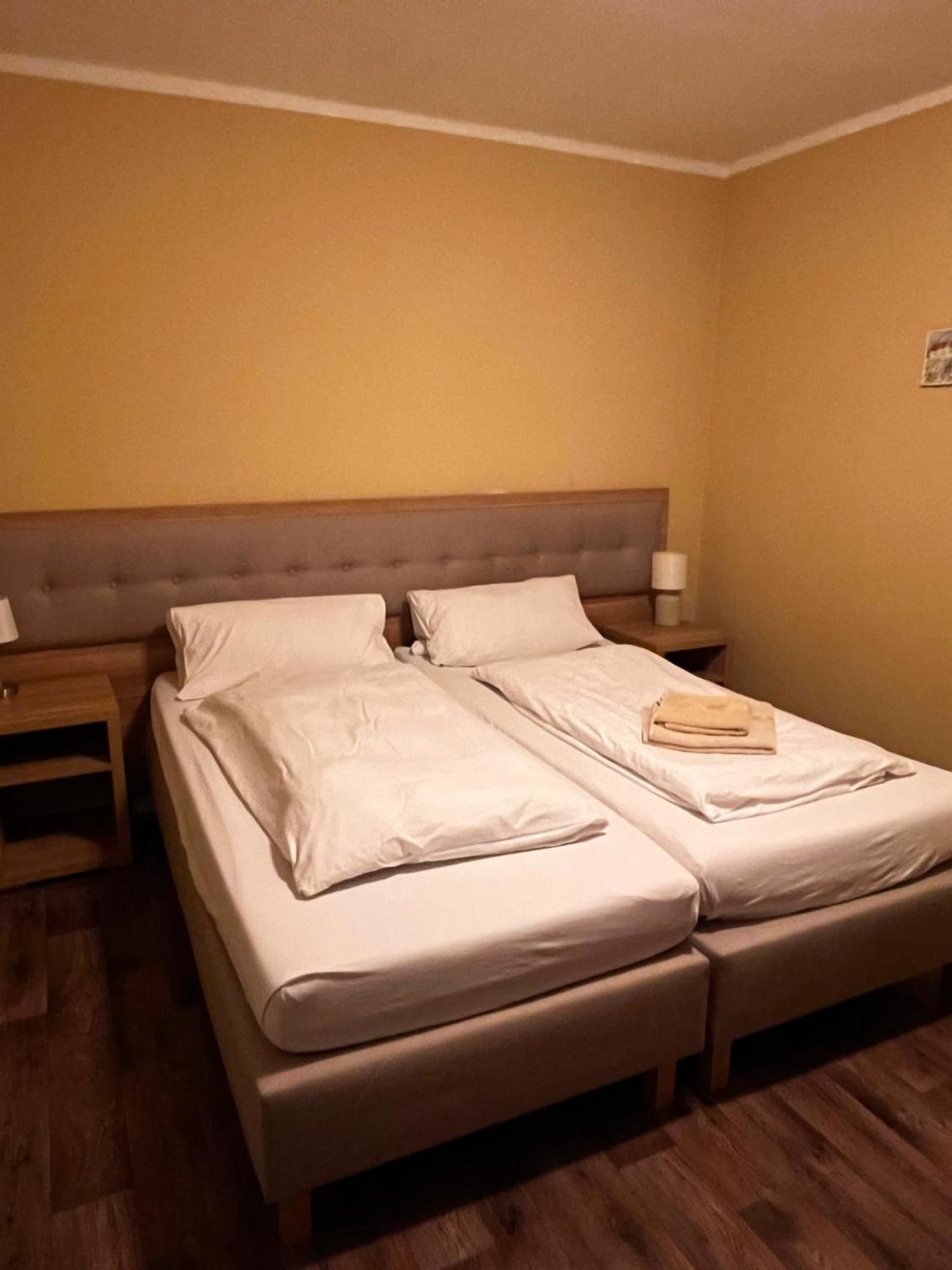 Hotel Zur Post Limburg Bad Camberg Hunfelden Ngoại thất bức ảnh
